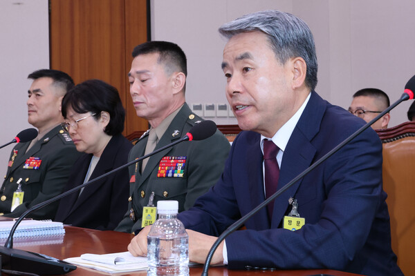 이종섭 전 국방부 장관이 21일 오전 국회 법제사법위원회에서 열린 '채상병 특검법'에 대한 입법청문회에서 위원의 질의에 답하고 있다. 2024.6.21. 연합뉴스