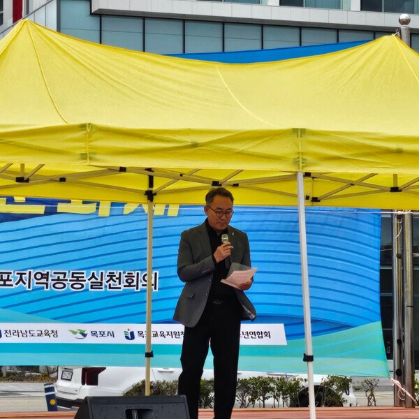 지난 4월19일 목포 세월호 기억문화제에서 발언하는 백은경 목사. 백은경 사진 제공.