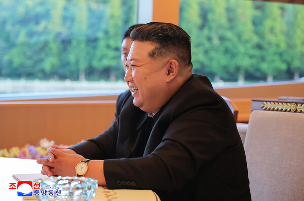 북한 김정은 국무위원장이 12일 세르게이 라브로프 러시아 외무장관을 접견했다고 조선중앙통신이 13일 보도했다. 2025.7.13 연합뉴스