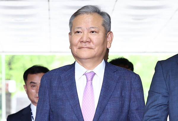 이상민 전 행정안전부 장관이 구속 전 피의자 심문(영장실질심사)를 위해 31일 서울 서초구 서울중앙지방법원으로 들어서고 있다. 2025.7.31. 연합뉴스