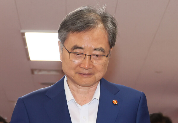 조현 외교부 장관이 5일 서울 종로구 정부서울청사에서 열린 국무회의에 참석하고 있다. 2025.8.5. 연합뉴스