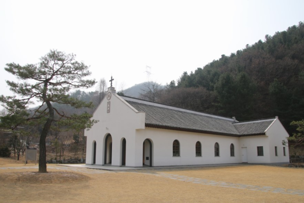 은이성지에 이전 복원한 김가항성당. 김대건은 중국 상해에 있던 이 성당에서 사제로 서품됐다. (천주교 서울대교구)