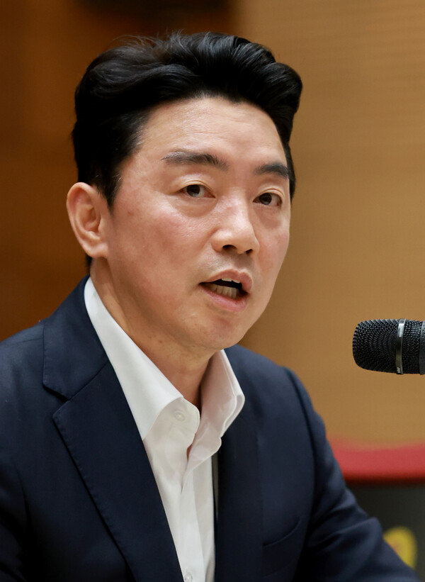 강훈식 대통령비서실장이 19일 서울 용산 대통령실 청사에서 열린 기자간담회에서 발언하고 있다. 2025.8.19. 연합뉴스