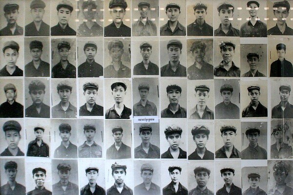 크메르 루주가 자행한 캄보디아 집단 학살의 피해자들. (The Auschwitz Institute for the Prevention of Genocide and Mass Atrocities) 