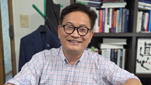 지난 7일 서울 여의도 당사에서 인터뷰 중인 송영길 소나무당 대표. .2025.09.07 정숙 시민기자