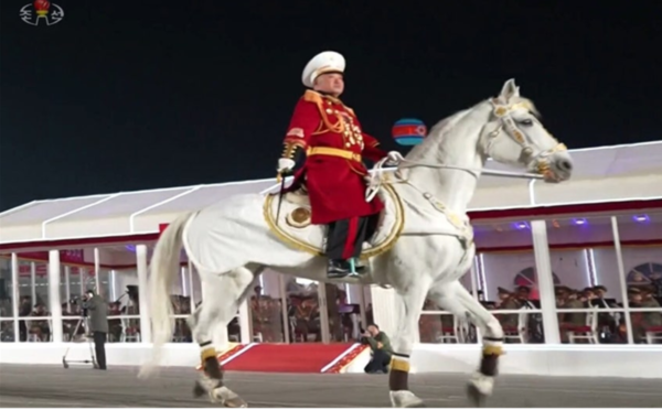 조선중앙TV는 2023년 2월 8일 개최된 인민군 창건 75주년 기념 열병식에서 김정은 국무위원장과 '백두산 군마등정'을 한 백마와 딸 ‘김주애의 백마’를 공개했다. 북한에서 백마는 백두혈통의 상징으로 여겨진다. 연합뉴스