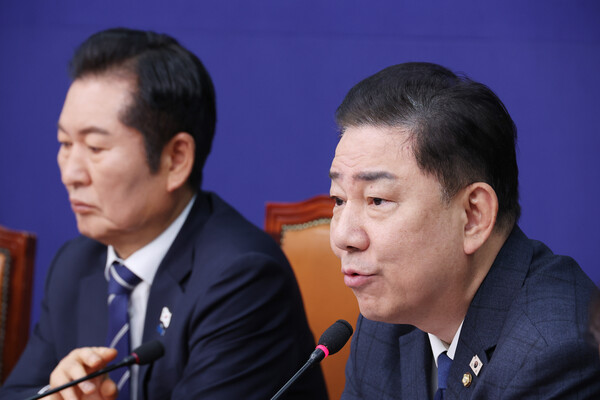 더불어민주당 김병기 원내대표가 12일 국회에서 열린 최고위원회의에서 발언하고 있다. 2025.11.12. 연합뉴스