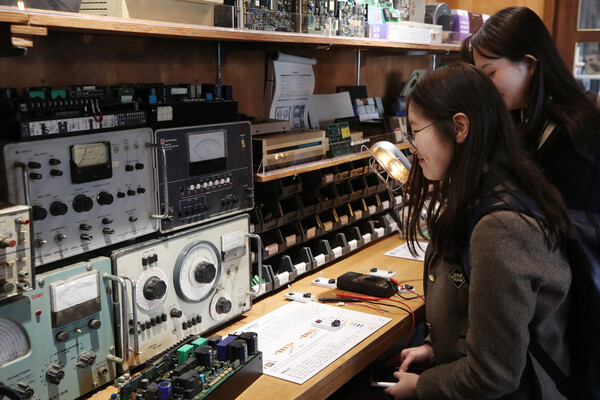 세운상가에 개관한 세운전자박물관. 2018.4.10. 연합뉴스 자료사진