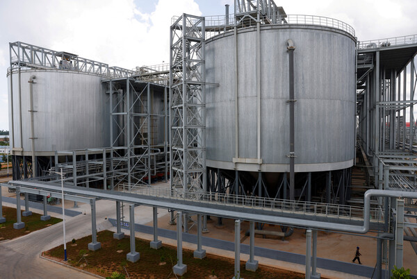 인도네시아 빈탄에 위치한 산둥 난산 알루미늄의 통합 알루미늄 공장 내 알루미나 제련 시설 모습. 2023. 05. 05 [로이터=연합뉴스 자료사진]